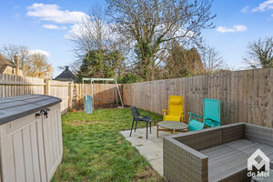 Photo 7- click for photo gallery